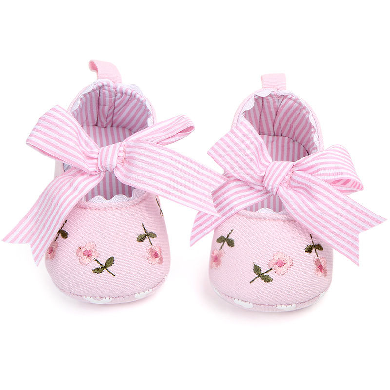 Thumbnail: Baby Girl Shoes White Lace Floral Embroidered Soft Shoes Prewalker Walking Toddl