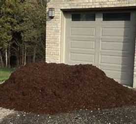 mulch deliver.jpg