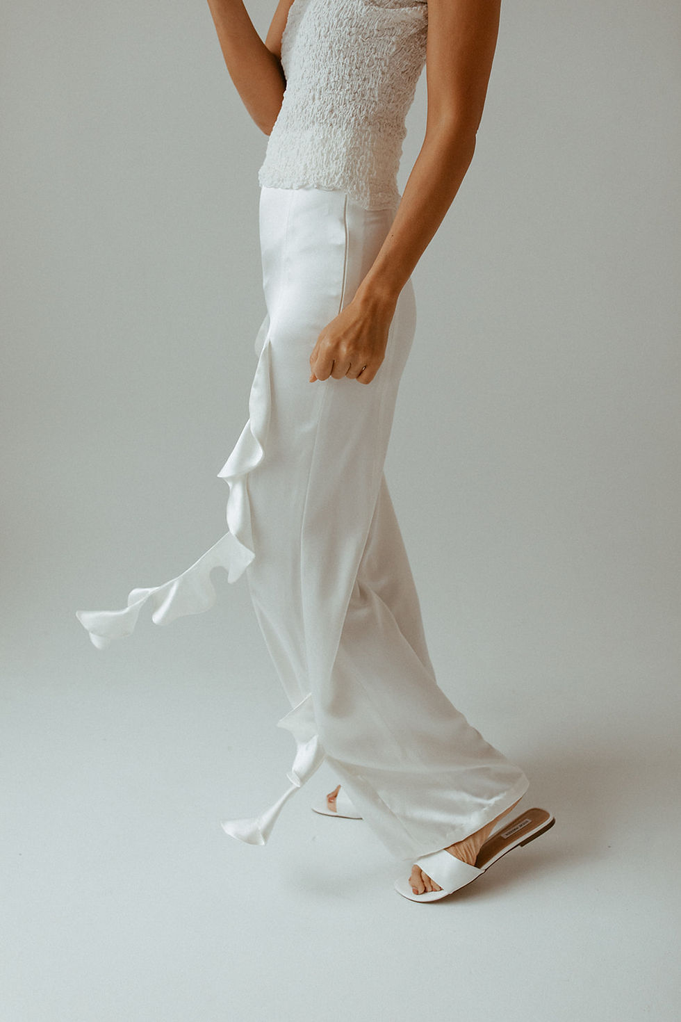 Thumbnail: The Juliana Pant