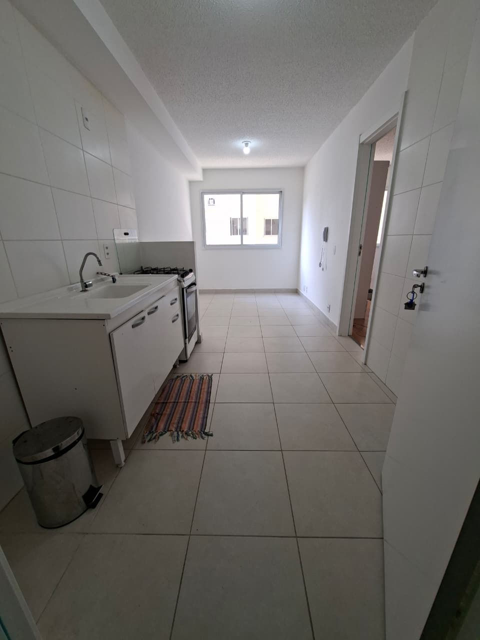 COZINHA E SALA INTEGRADA