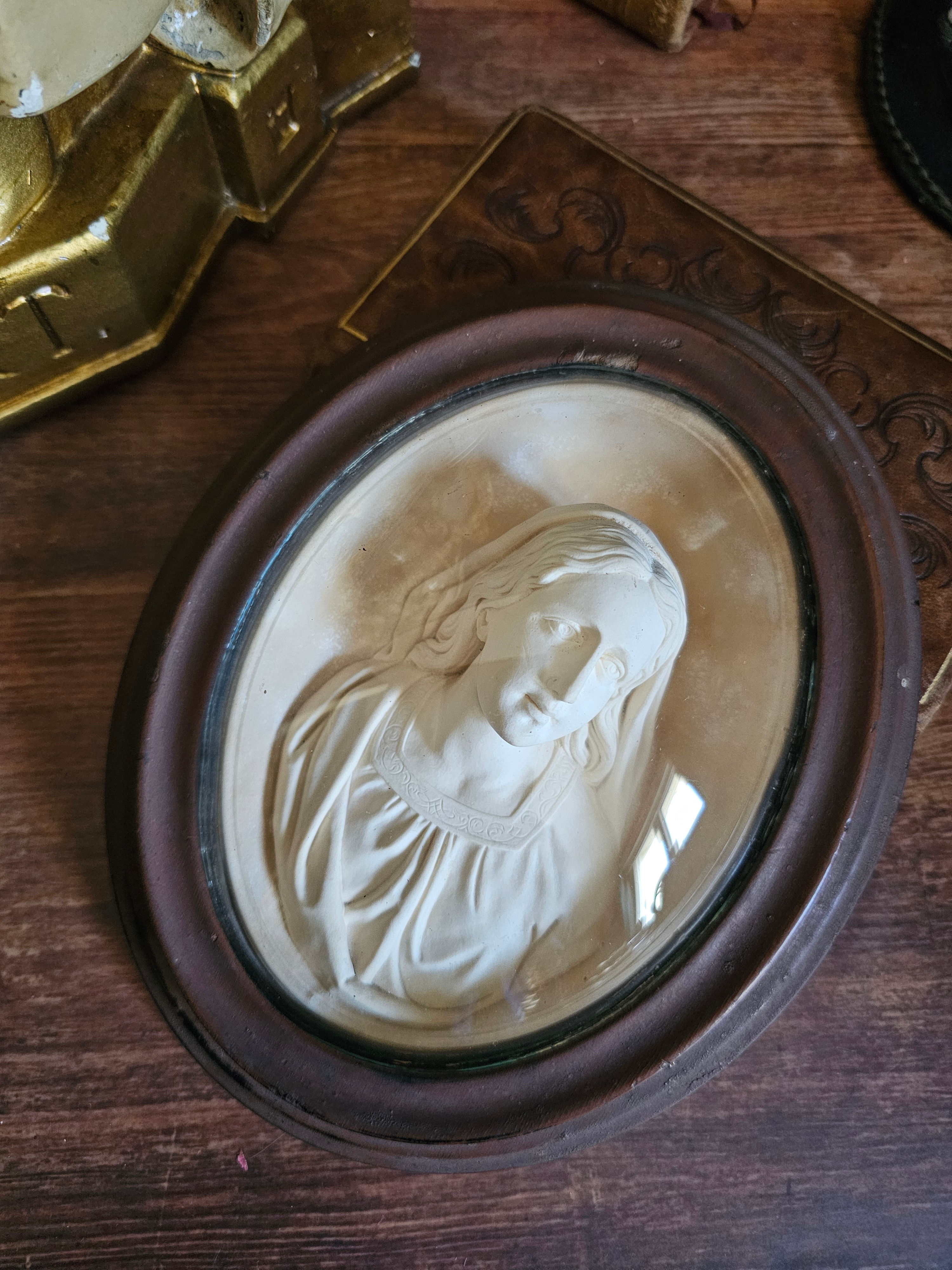 French antique high relief portrait of Mary in wooden frame with convex glass meerschaum