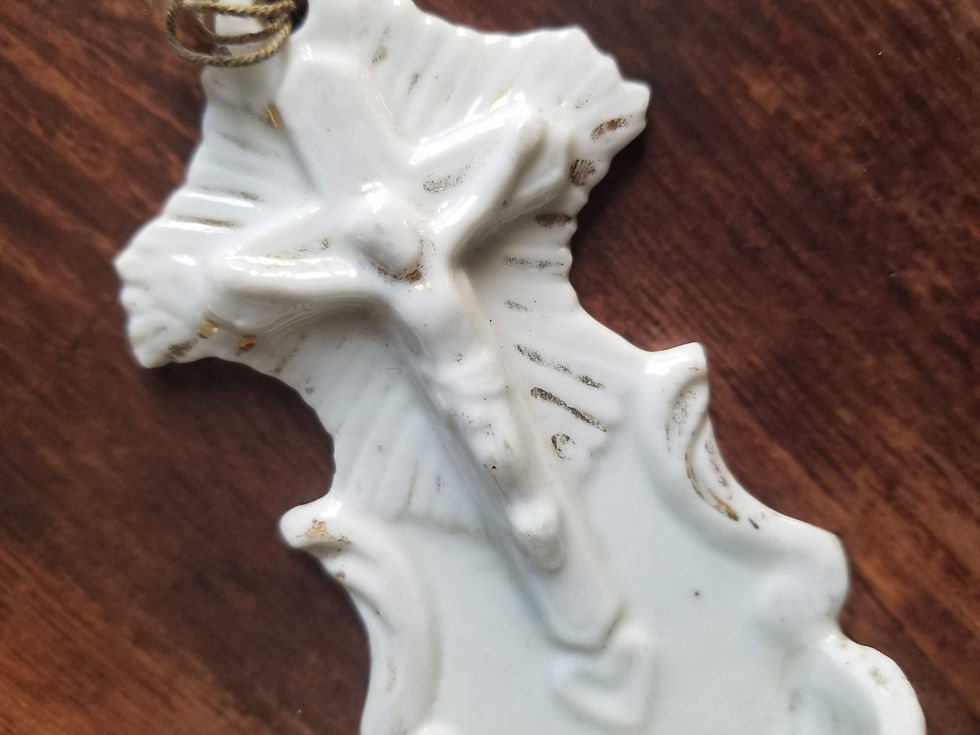 Miniature : Antique Letu & Mauger Holy water font with Jesus on the cross