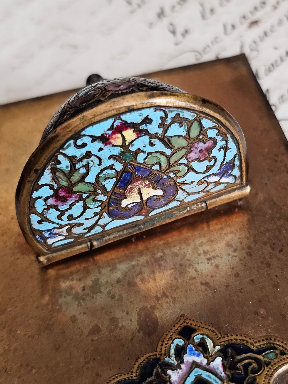 Miniature : Croix ancienne en émail cloisonné et bénitier - à restaurer