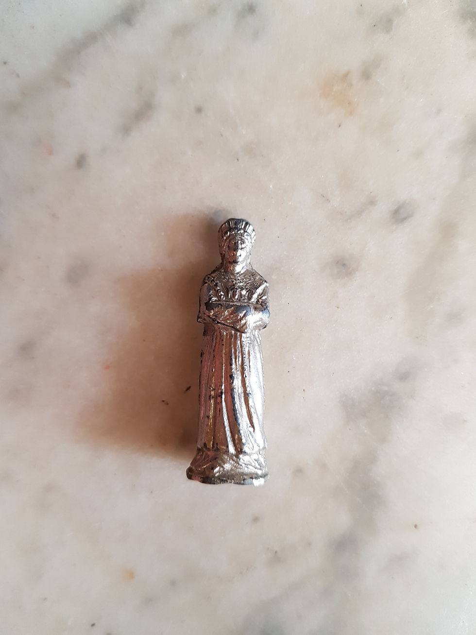 Miniature : Antique French Travel pocket shrine altar WWI Our lady of la Salette miniature statue. Rosewood box
