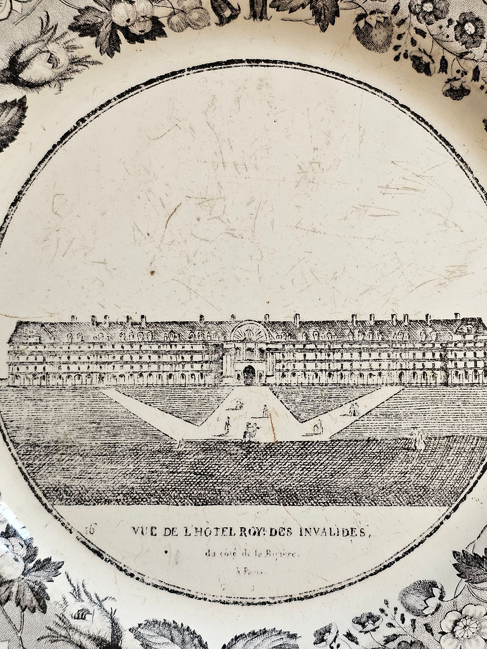 Miniature : Lot de 5 assiettes anciennes monuments de Paris. Porcelaine de Choisy 