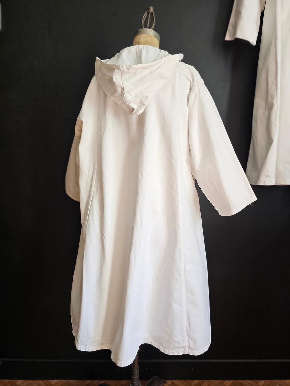 Thumbnail: Vintage hooded alb in thick white cotton