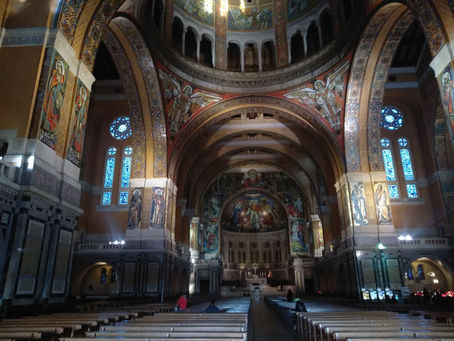 Lisieux: Saints and Dissidents