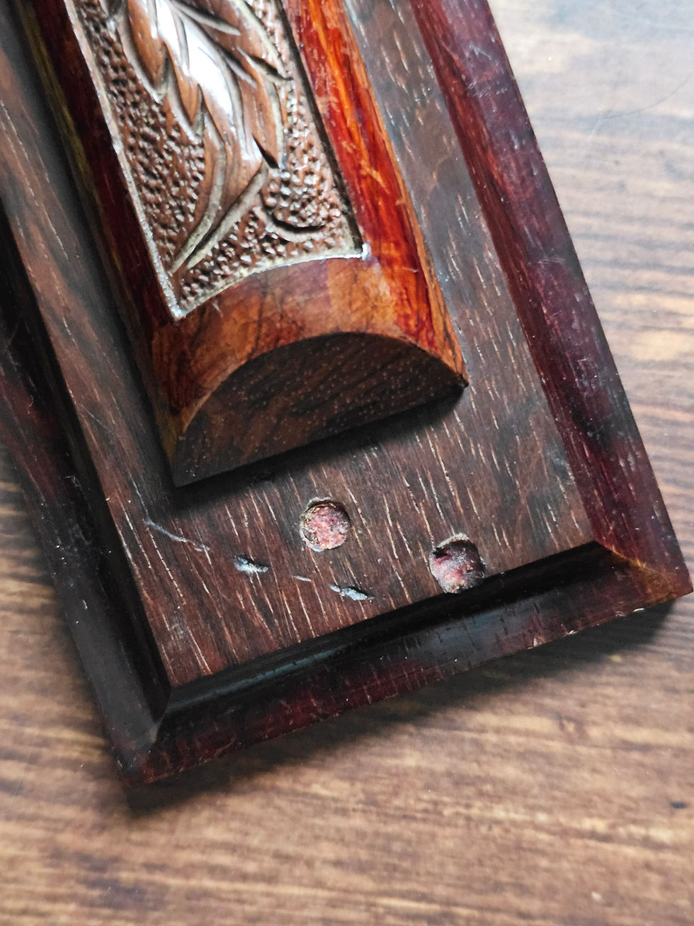 Miniature : Grand crucifix mural ancien en bois