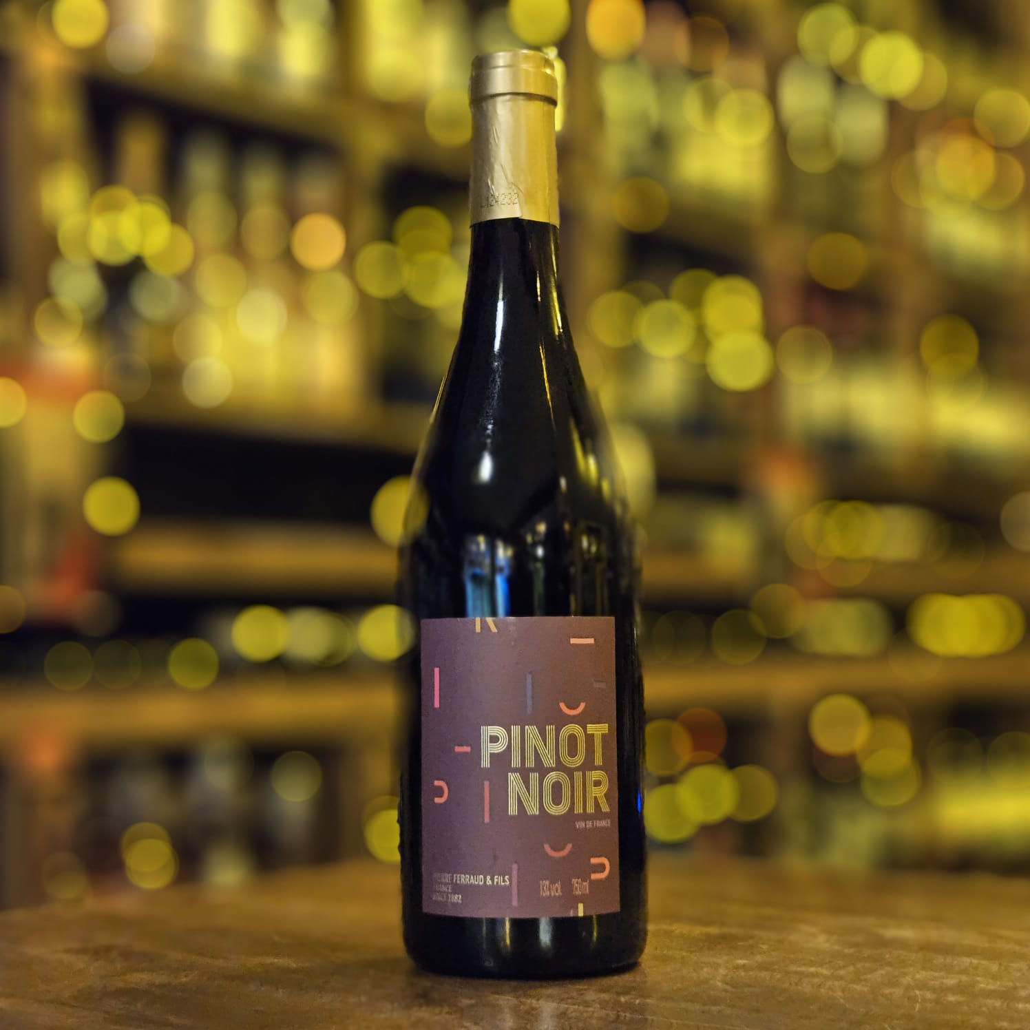 Vinho Tinto Francês Pinot Noir Ferraud 750ml