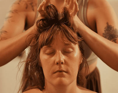 Accompagnement en ayurveda, massage, bilan et consultation ayurvédique à Lyon par Marine Henry de Pranamaya Yoga Ayurveda 
