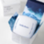 Della Born's Marine Collagen Cream: Elegant packaging with a touch of luxury, a promise of anti-aging and brightening skincar