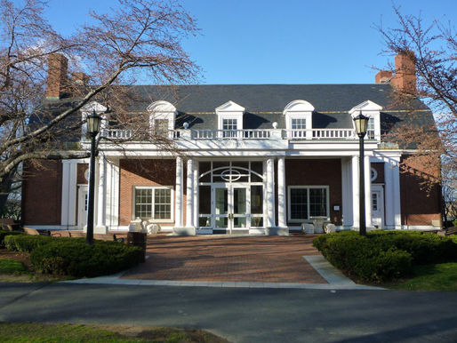 Tufts Student Body Condemns Israel Security Program