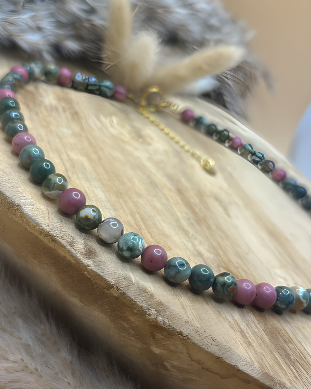 Halskette "Geduld" Regenwald-Rhyolith Thulit