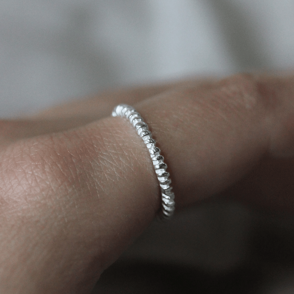 Thumbnail: Delicate Fossil Ring