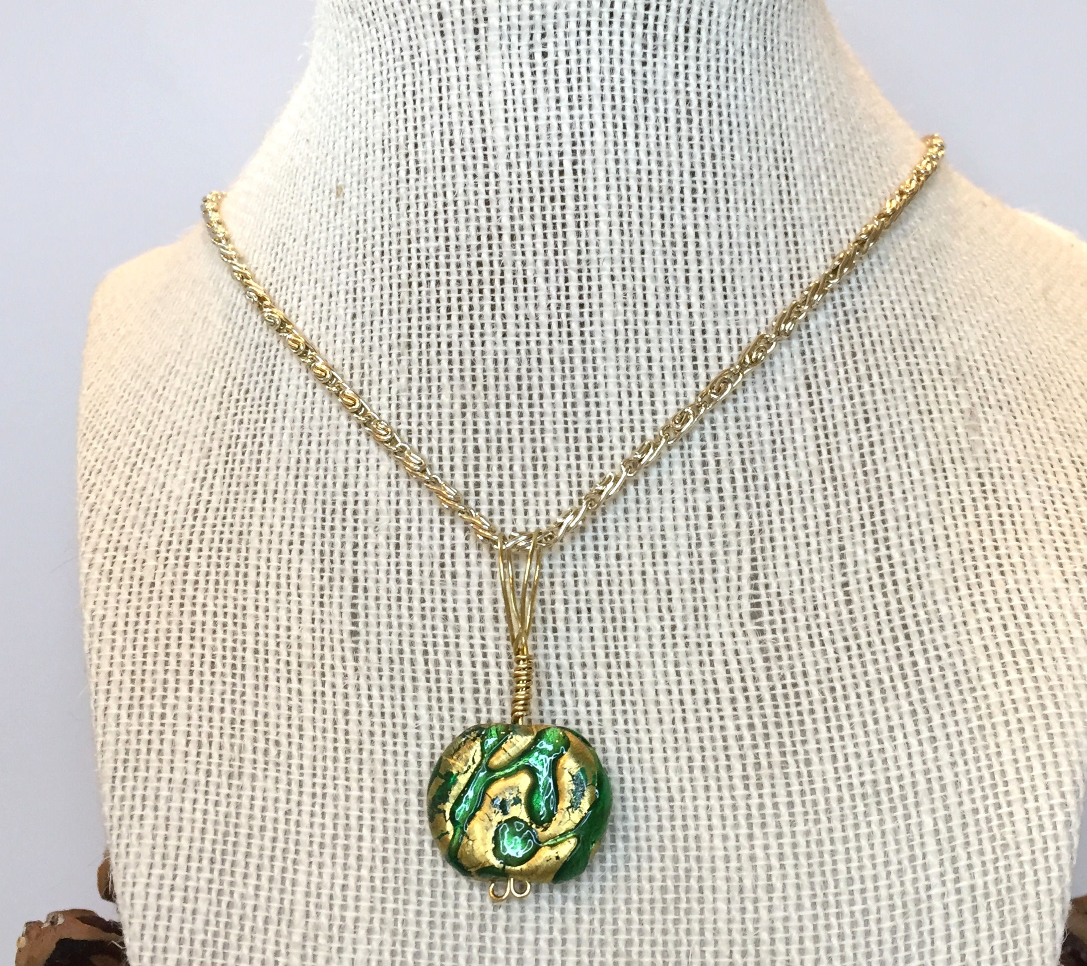 21" champagne chain pendant with emerald green and gold focal charm