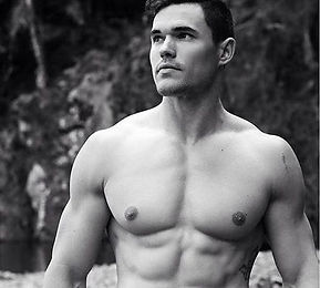 Gold Coast Topless Waiter