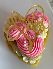 mothers day mini heart cake