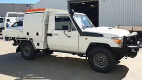 Heavy-duty steel tray, ali boxes, draw units top coated with super tough #Shinglebackcoatingsystem in 058 White and Gurkha Strike Sand.