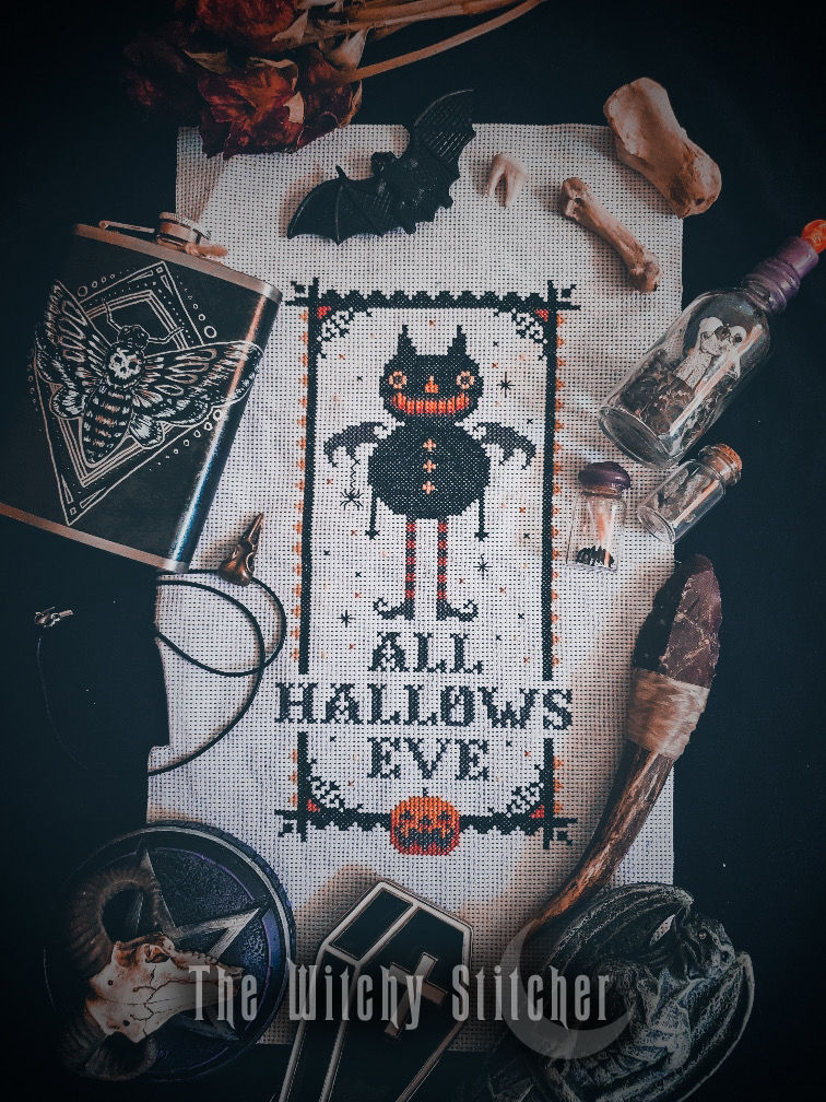 Thumbnail: All Hallows Bat ~ Vintage Halloween Set ~ PDF Pattern