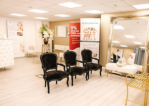 SALON 4.jpeg