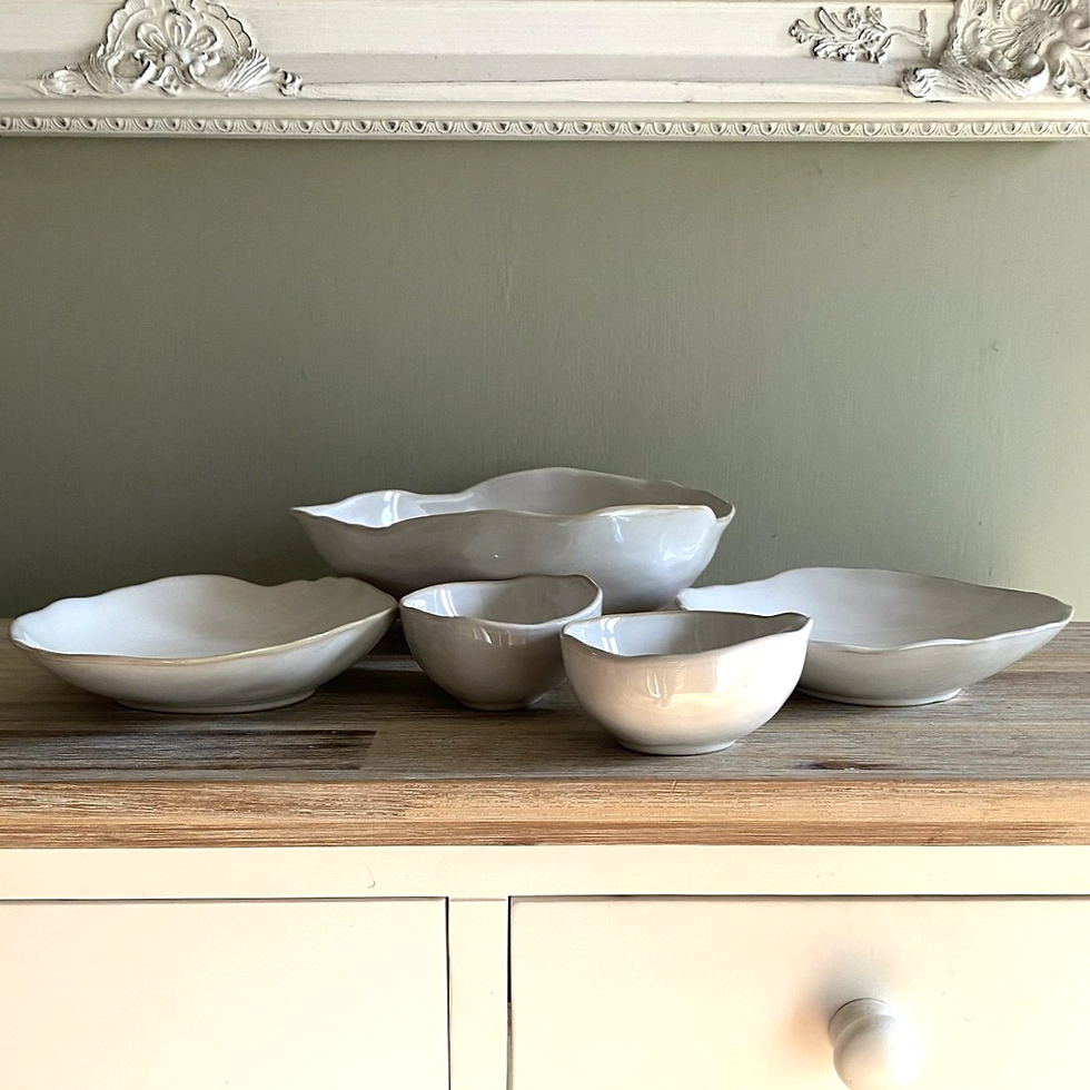 white bowl set irregular shaped Ceramic reactive glaze dinner set mix and match bowls small large bowl neutral earthenware