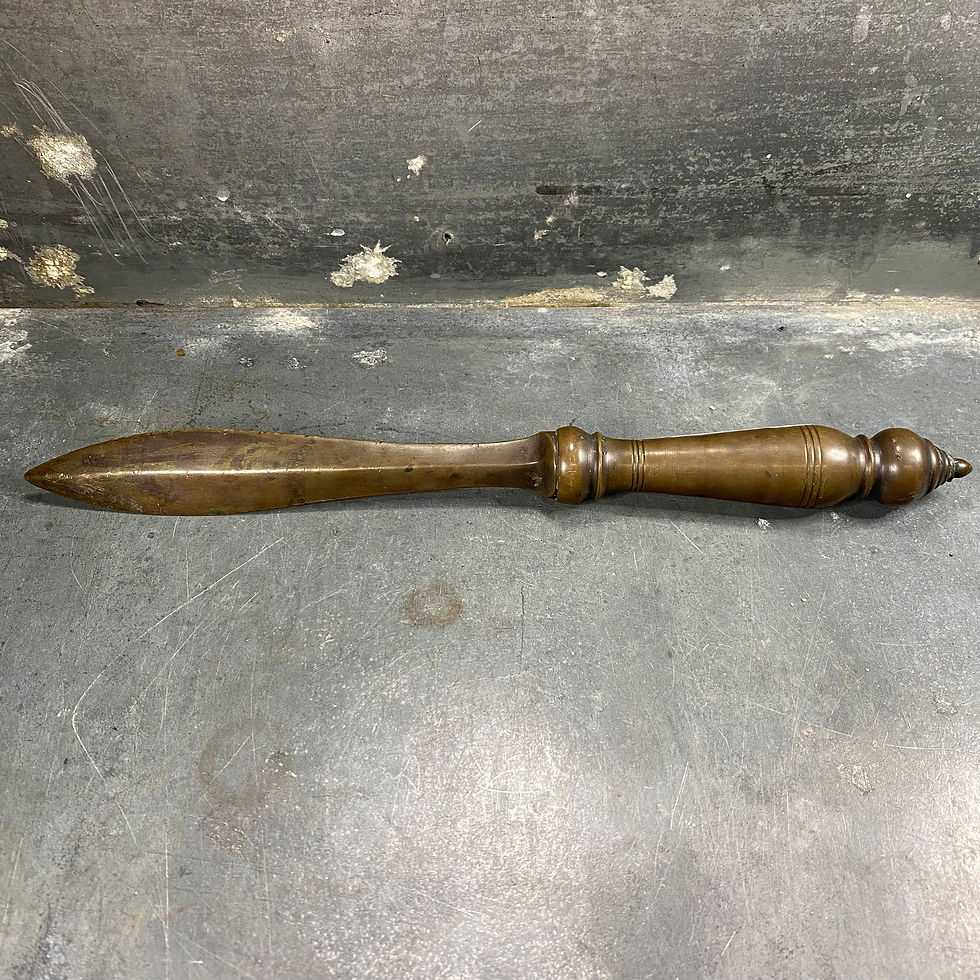 Miniature : Meed Mor ancien en laiton – Couteau magique rituel thaïlandais, ésotérisme bouddhisme, 1900