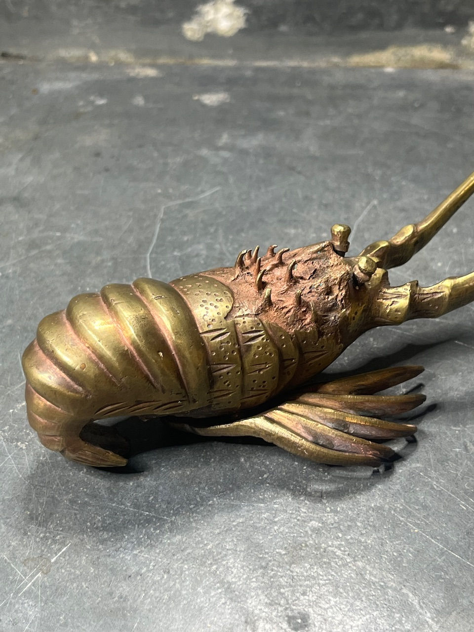 Thumbnail: Langouste bronze Japon début XXe sculpture ancienne art asiatique.