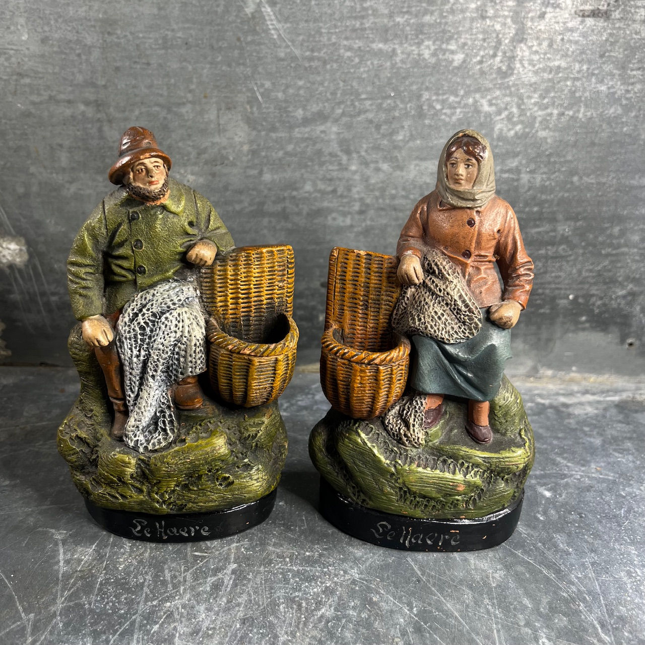 Pair of Terracotta Pyrogenes, fishermen - St Hamon - Le Havre - Early 20th century