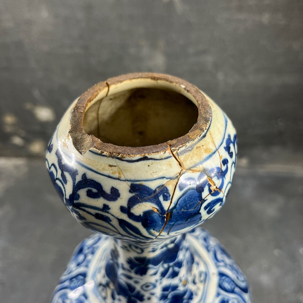 Miniature : Vase gourde faïence de Delft. Début  XVIIIe APK De Grieksche