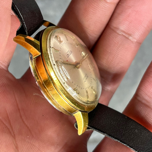Montre Mécanique Vintage Intra - Avec Réveil Et Calendrier - 17 Rubis Incabloc