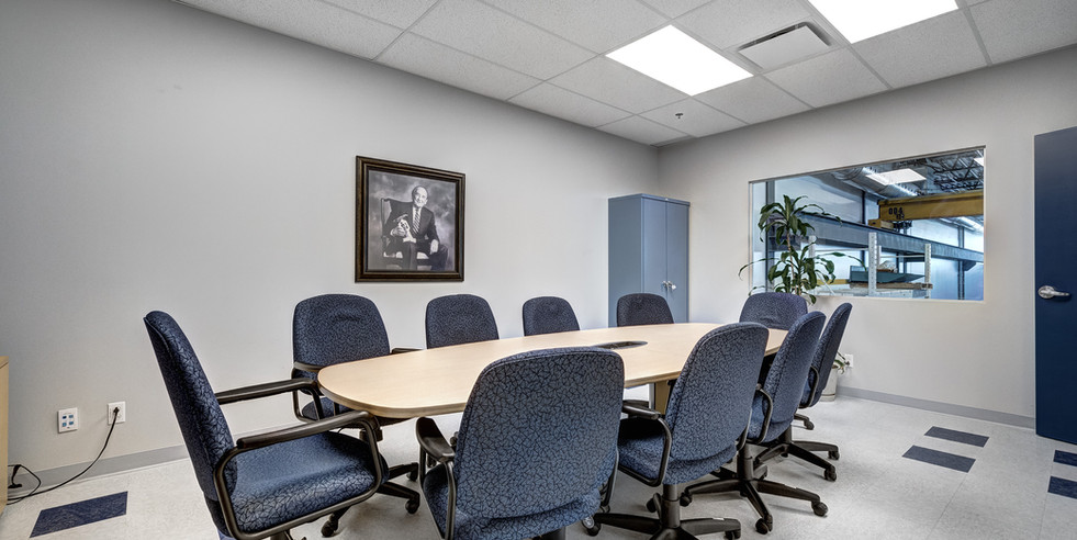 2021-05-13 7007 Cote-de-Liesse-112.jpg