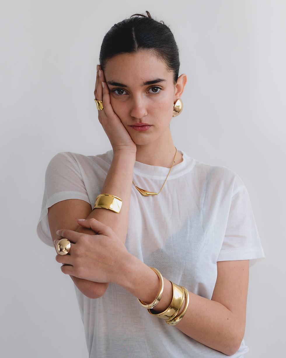 Thumbnail: Wave bracelet