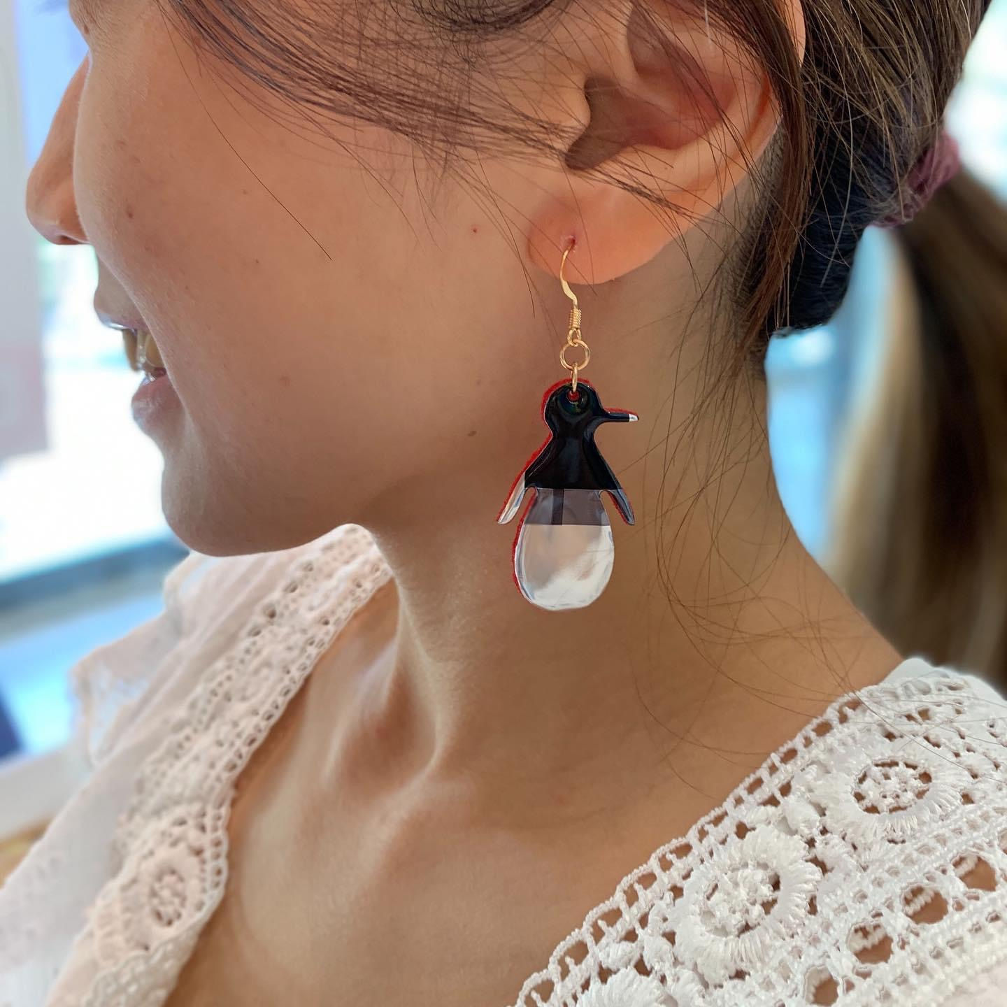 Penguin Earrings from Soda Can