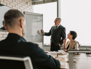 Quando tudo é urgente, nada é estratégico