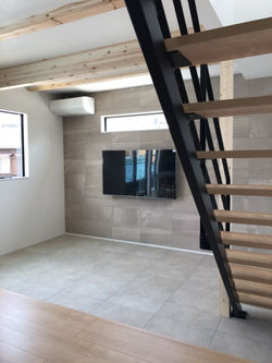 231023083038-6535b09e234e9_l