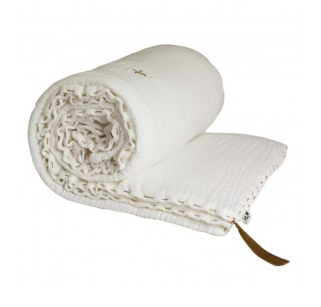 COUVERTURE OUATINÉE / 49 €