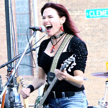 Annie B. - Bay View Bash