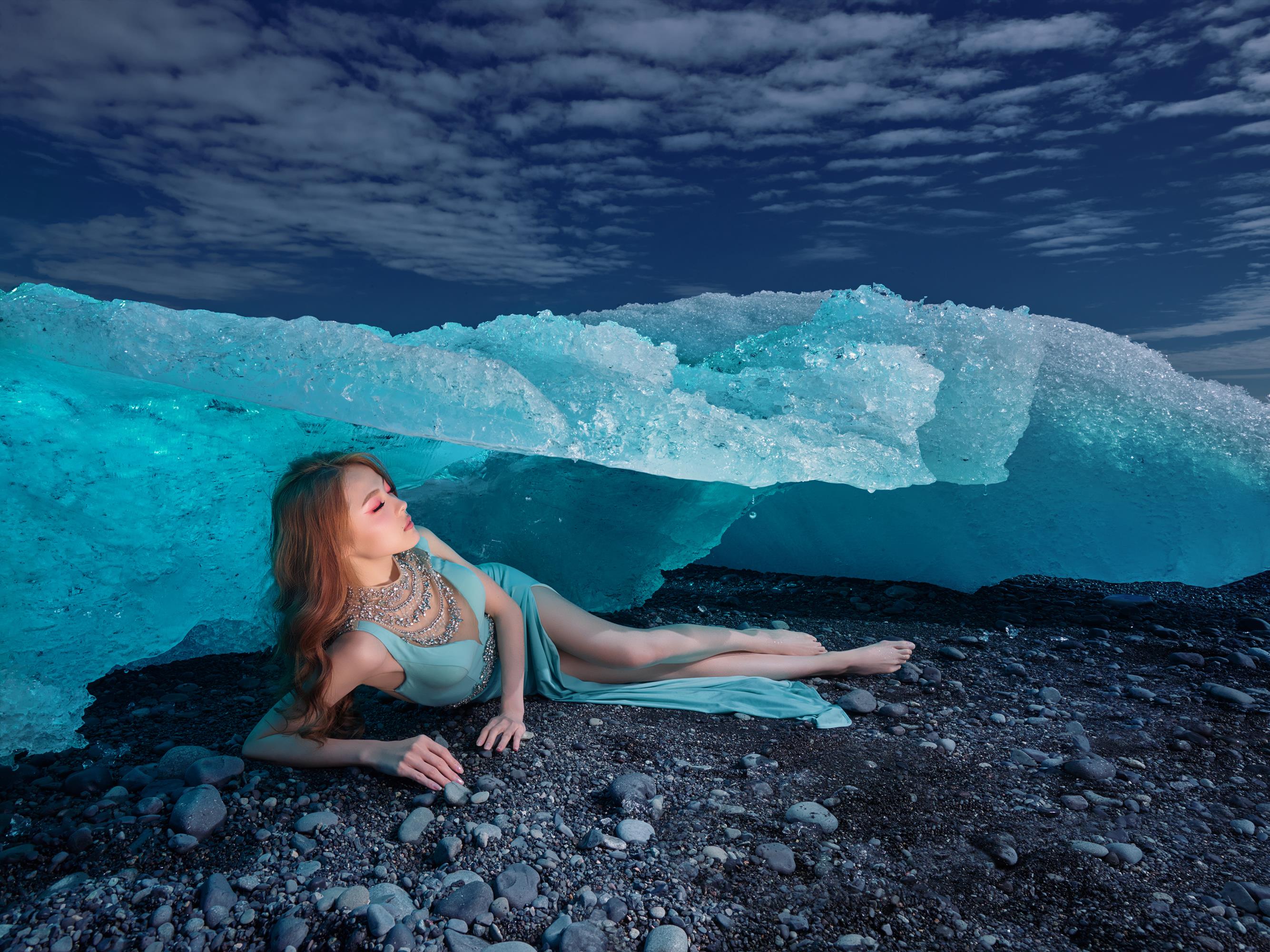 profoto-blog-muse-chan-improvisation-in-iceland-with-the-help-of-profoto-b1-2a-600x450