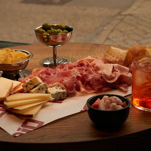 Bologna naar de Pijp: authentiek aperitivo concept bij ilario