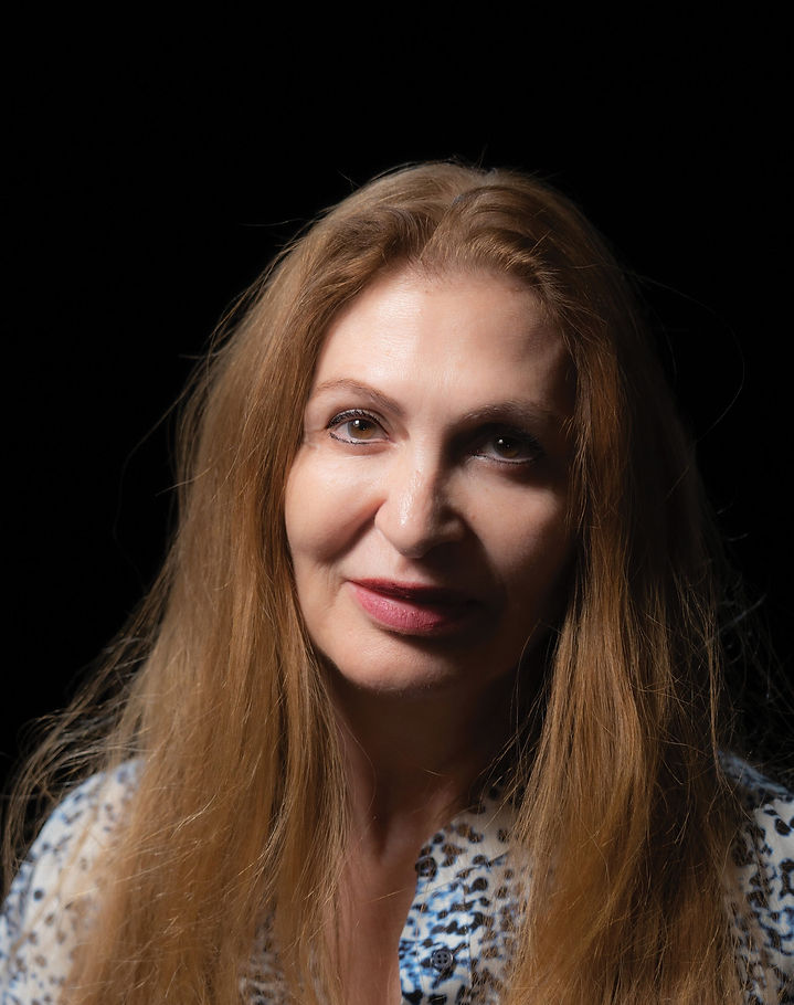 Papatzanaki-portrait 3.jpg