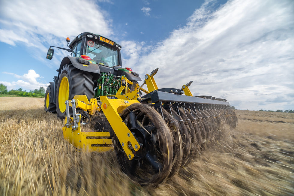 BEDNAR_SWIFTERDISC_XN_3000 працює в полі