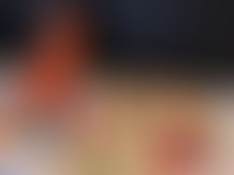 They meet up with SpiceRex at the dinosaur park