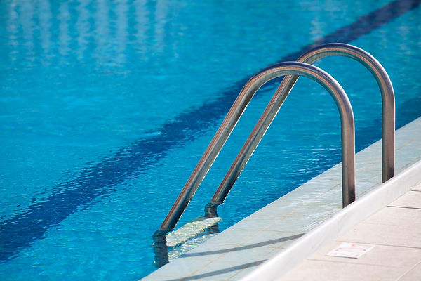 swimming-pool-2023-11-27-04-56-22-utc.jpg