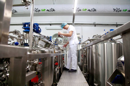 Stainless Steel Tanks