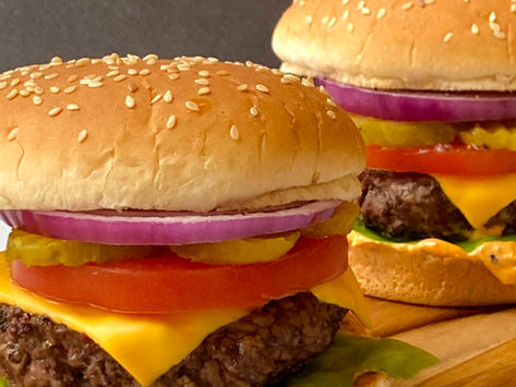 Easy Air Fryer Cheeseburgers