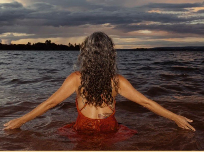 Tantra não é sobre sexo. Então por que as pessoas ainda confundem tanto?