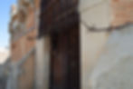 Puerta de acceso al castillo.