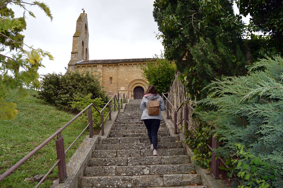 Escaleras de acceso.