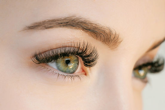 Haute Contour Bonn Wimpernverlängerung Lashes Fake Wimpernverdichtung