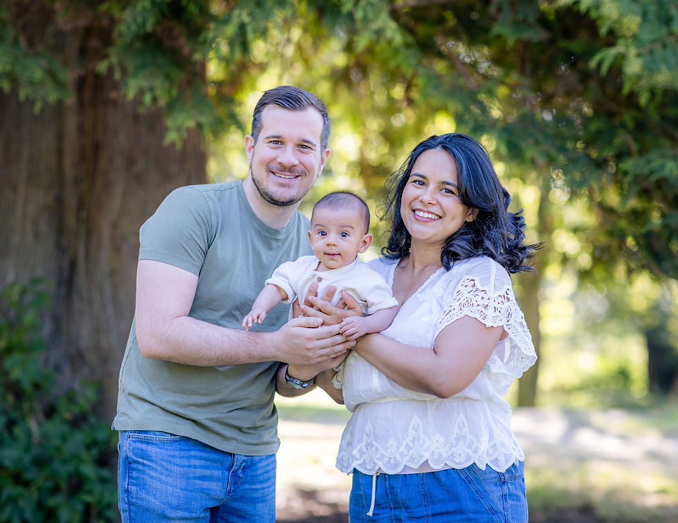 Outdoor Baby Photography in Bristol – Why You Don't Need a Studio for Beautiful Family Photos